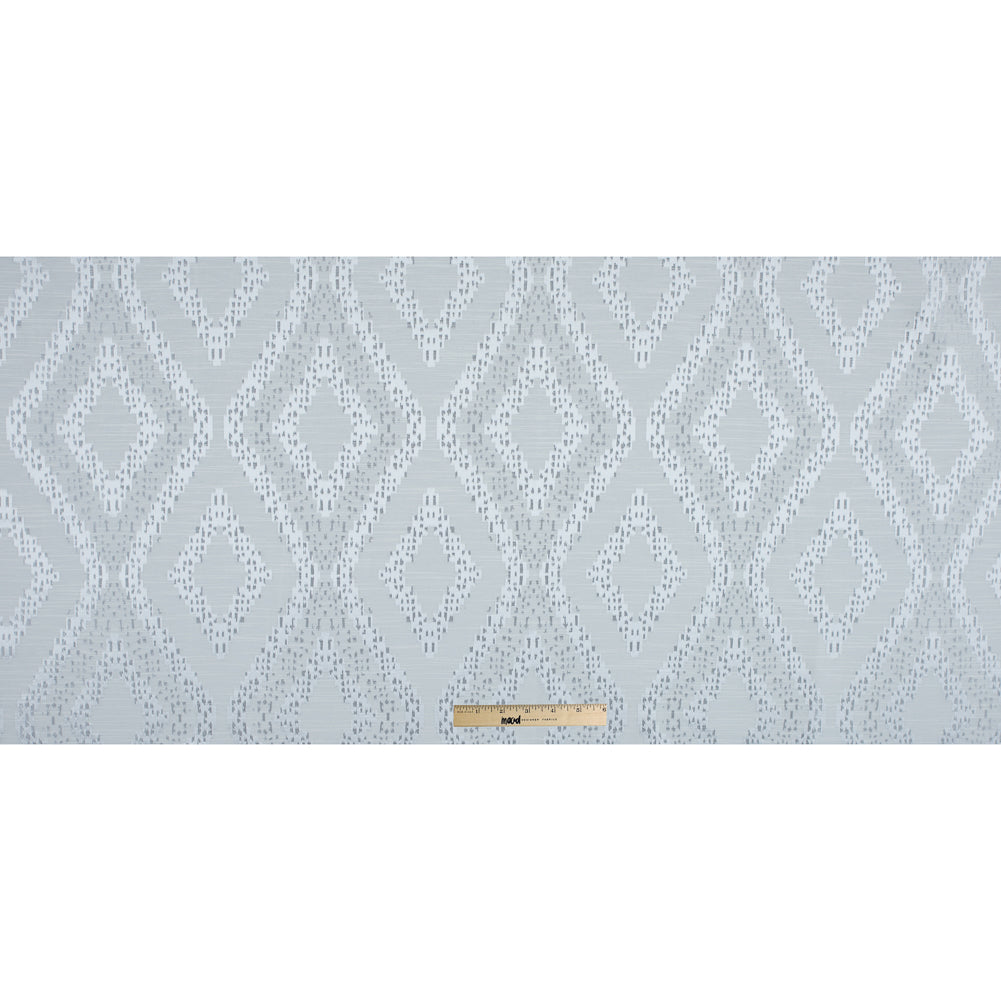 Dove Diamond Woven Cotton and Polyester Blend Full Dove Diamond Woven Cotton and Polyester Blend Full