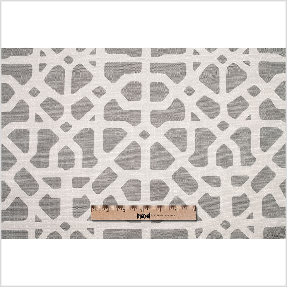 Spanish Gray/White Geometric Poly/Cotton Canvas - Full Spanish Gray/White Geometric Poly/Cotton Canvas - Full