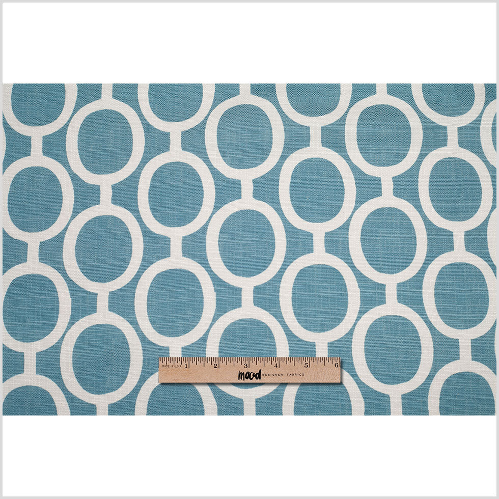 Spanish Blue/White Geometric Poly/Cotton Canvas - Full Spanish Blue/White Geometric Poly/Cotton Canvas - Full