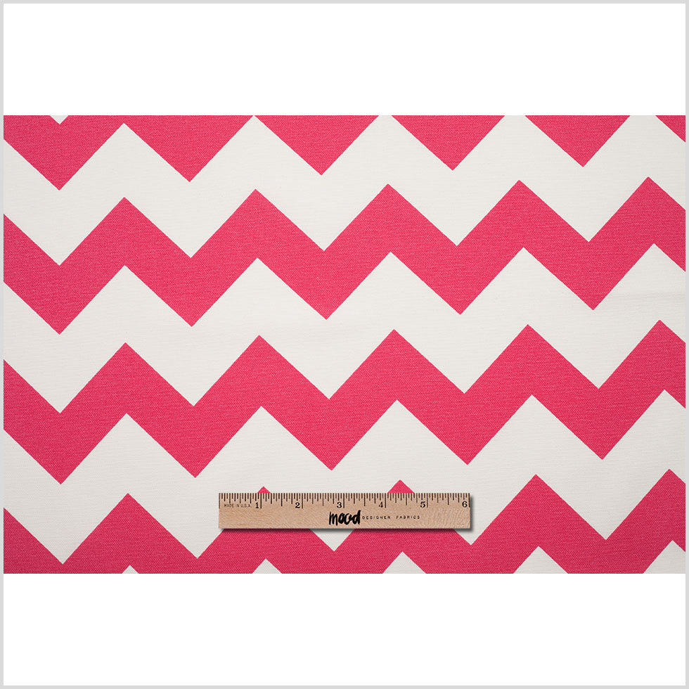 Spanish Pink/White Geometric Poly-Cotton Woven - Full Spanish Pink/White Geometric Poly-Cotton Woven - Full