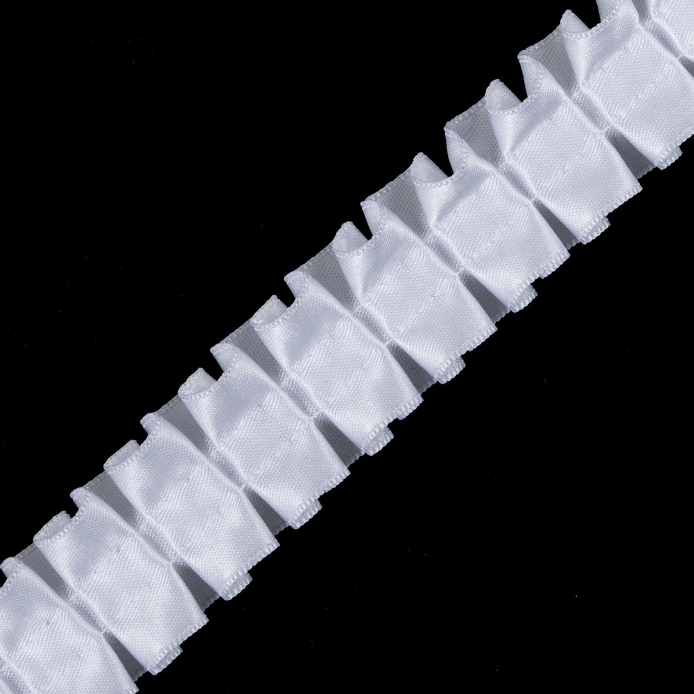 Italian White Box Pleated Trimming - 1" Detail Italian White Box Pleated Trimming - 1" Detail