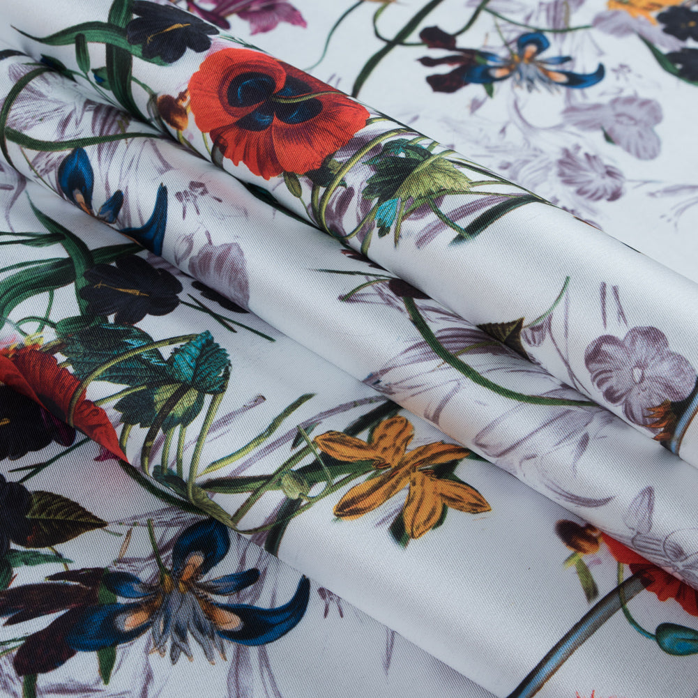 Colorful Flowers Digitally Printed on a Premium Mikado/Twill Detail Colorful Flowers Digitally Printed on a Premium Mikado/Twill Detail