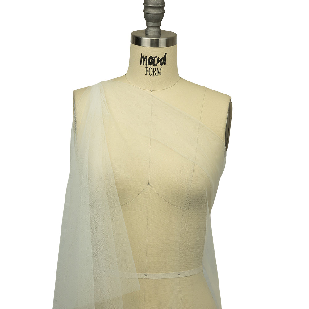 Off White Leonardo Soft Nylon Tulle - Detail Off White Leonardo Soft Nylon Tulle - Detail