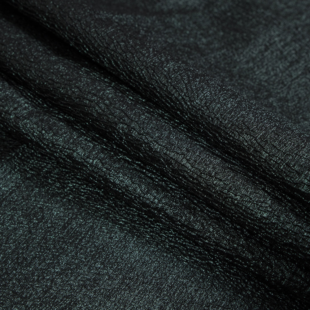 Forest Green and Red Luxury Metallic Brocade Detail Forest Green and Red Luxury Metallic Brocade Detail