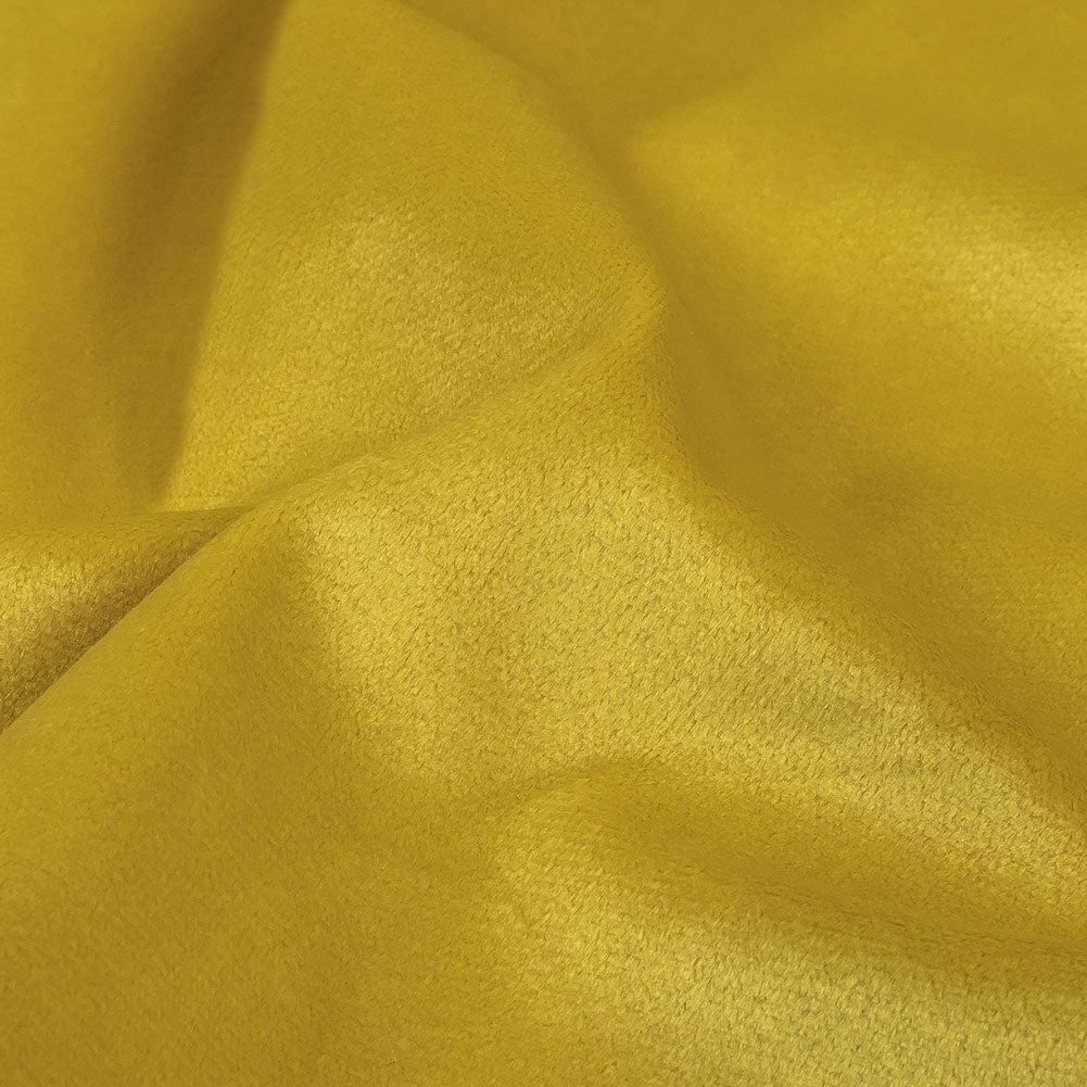Golden Creamy Polyester Velvet - Detail Golden Creamy Polyester Velvet - Detail