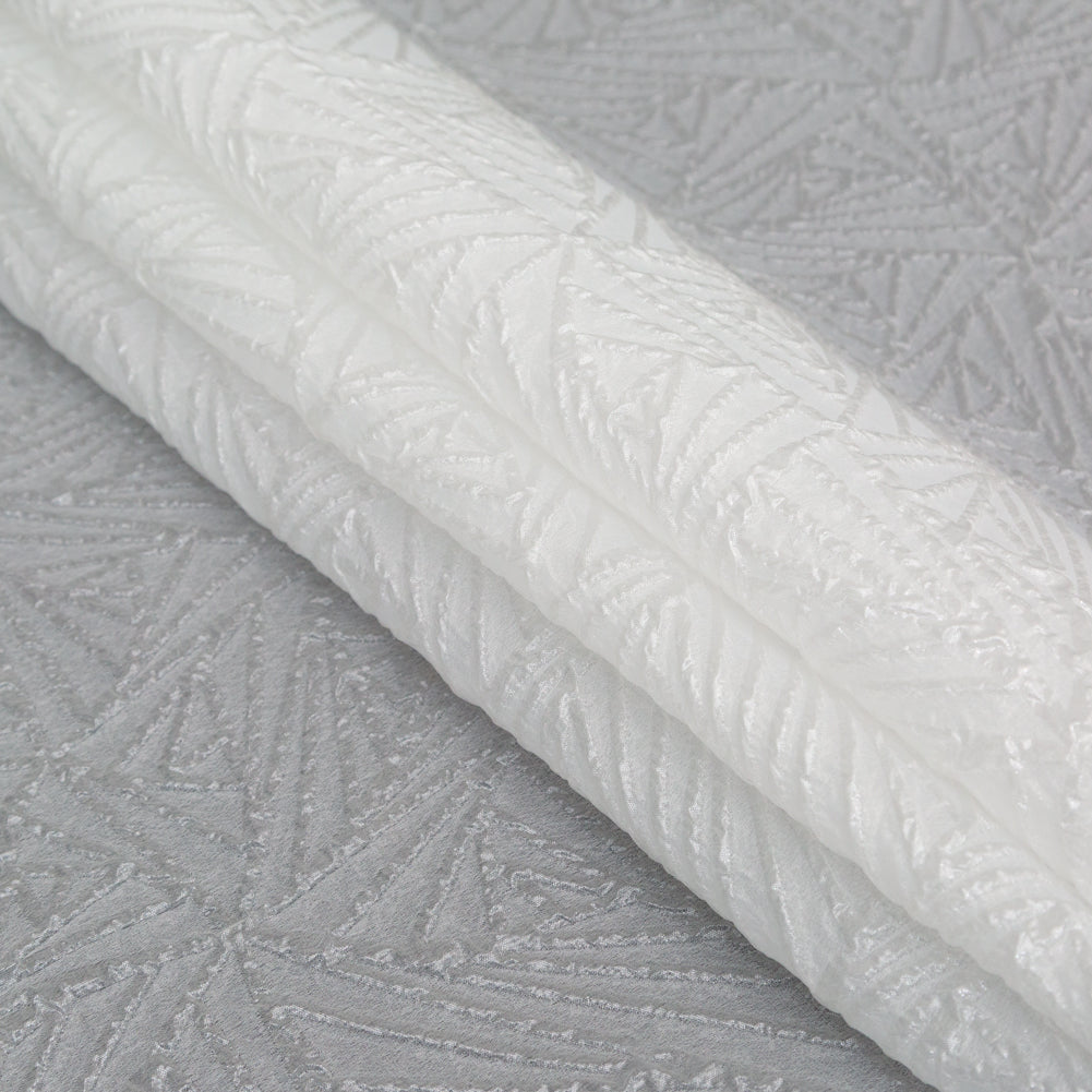 Luminous White Geometric Double-Layer Creped Organza Brocade Detail Luminous White Geometric Double-Layer Creped Organza Brocade Detail