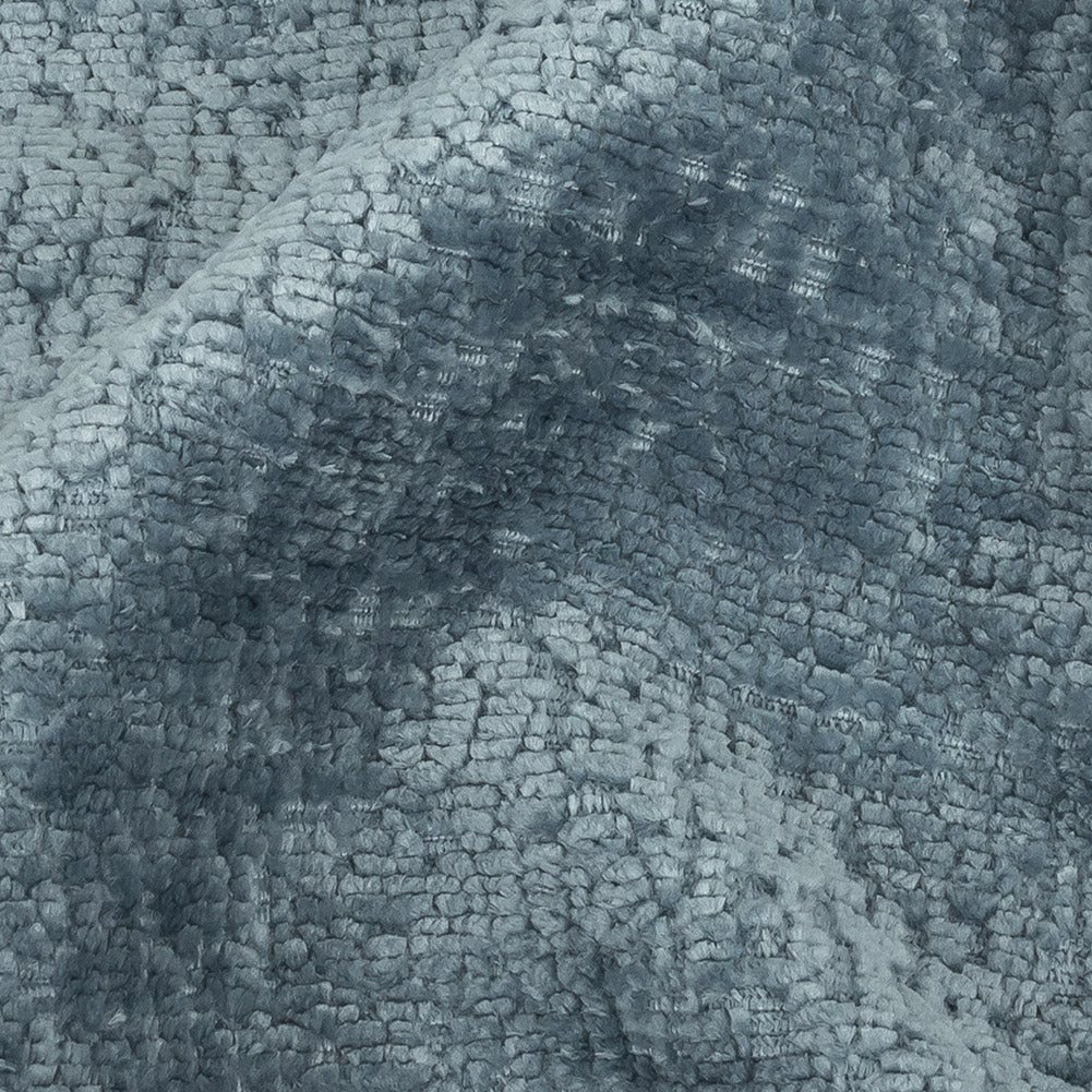 Crypton Hesse Vapor Tactile Polyester Chenille - Detail Crypton Hesse Vapor Tactile Polyester Chenille - Detail