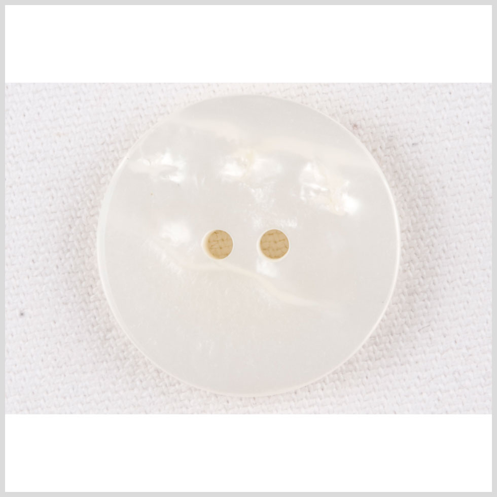 Ivory Plastic Button - 24L/15mm Ivory Plastic Button - 24L/15mm