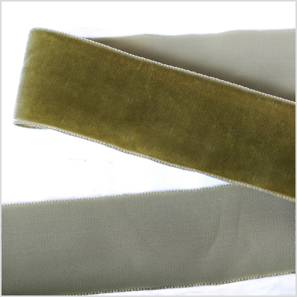 Moss Green Single Face Velvet Ribbon - 1.5 Moss Green Single Face Velvet Ribbon - 1.5