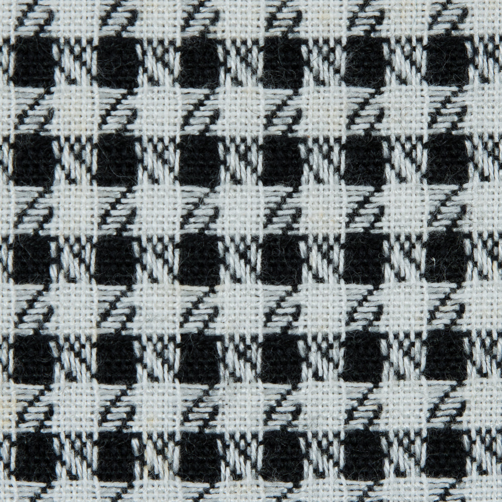 Black and White Double Faced Woven Cotton Blend Detail Black and White Double Faced Woven Cotton Blend Detail