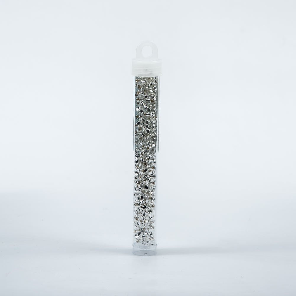 Silver Lined Crystal Czech Seed Beads - Size 6 Detail Silver Lined Crystal Czech Seed Beads - Size 6 Detail