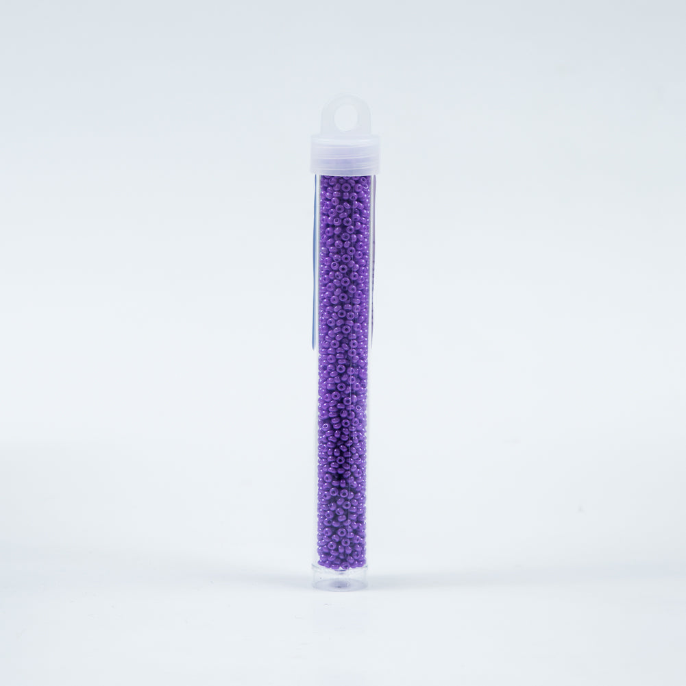 Violet Opaque Czech Seed Beads - Size 10 Detail Violet Opaque Czech Seed Beads - Size 10 Detail