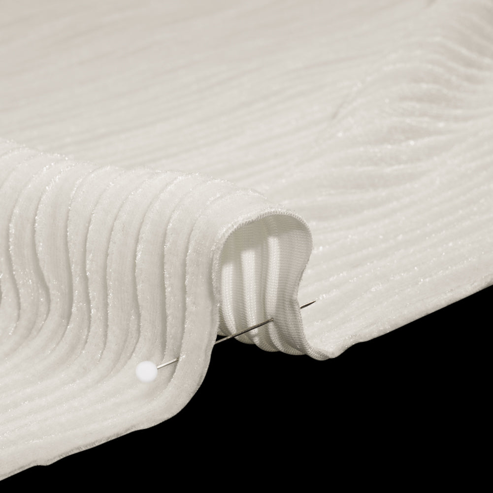 Wavy Crinkled Velour - Vanilla Ice - Yvonne Collection Detail Wavy Crinkled Velour - Vanilla Ice - Yvonne Collection Detail