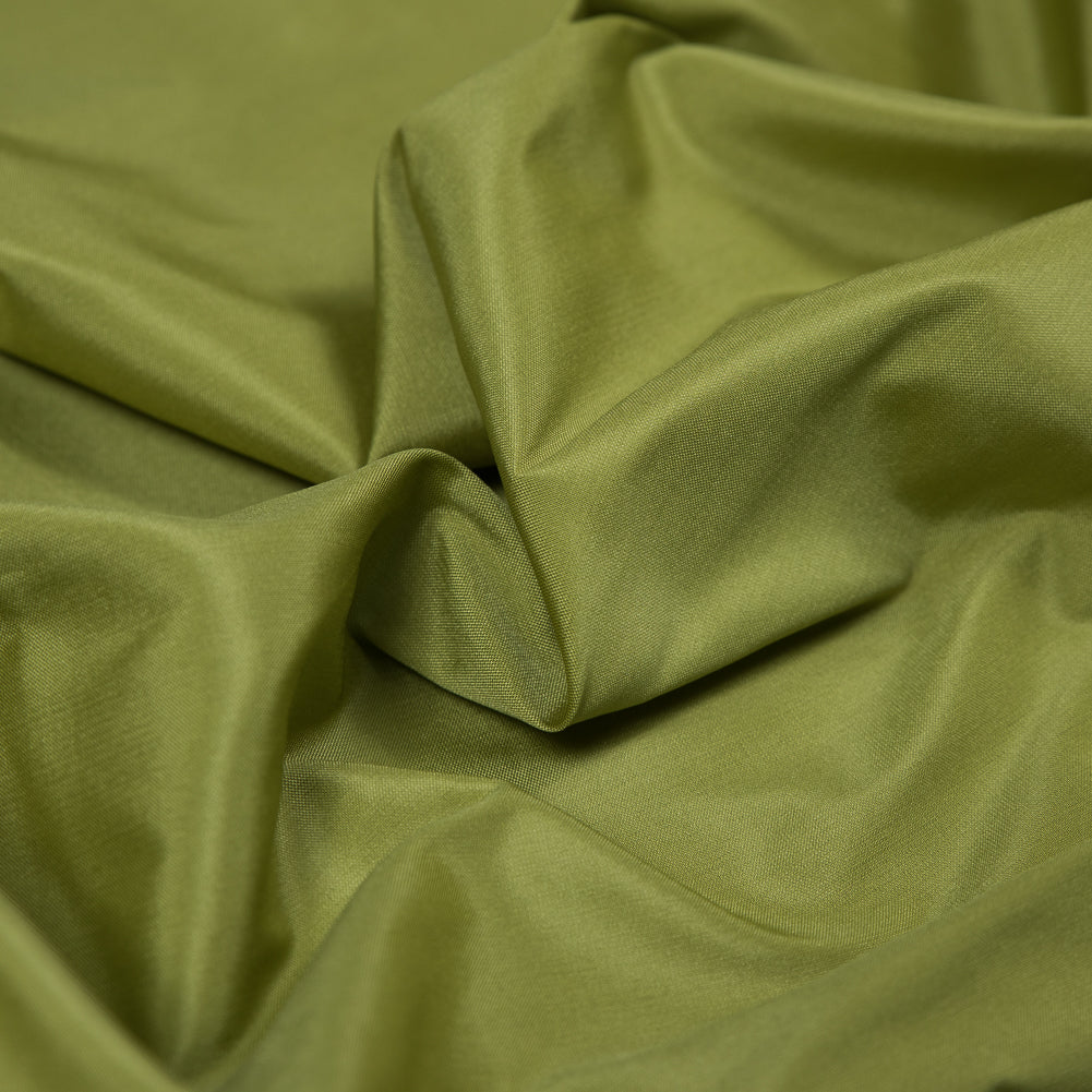 Polyester Taffeta - Plain Dyed Grass Green - Bellamy Collection Full Polyester Taffeta - Plain Dyed Grass Green - Bellamy Collection Full