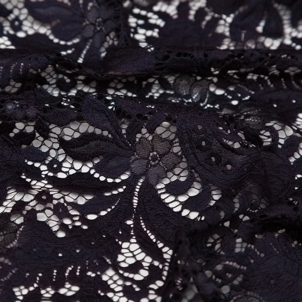 Italian Mulberry Floral Lace with Scalloped Eyelash Edges Detail Italian Mulberry Floral Lace with Scalloped Eyelash Edges Detail