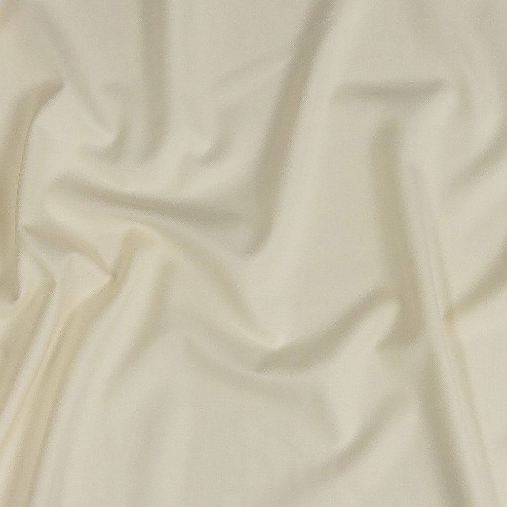 Super 120 Winter White Gabardine Wool Suiting Super 120 Winter White Gabardine Wool Suiting