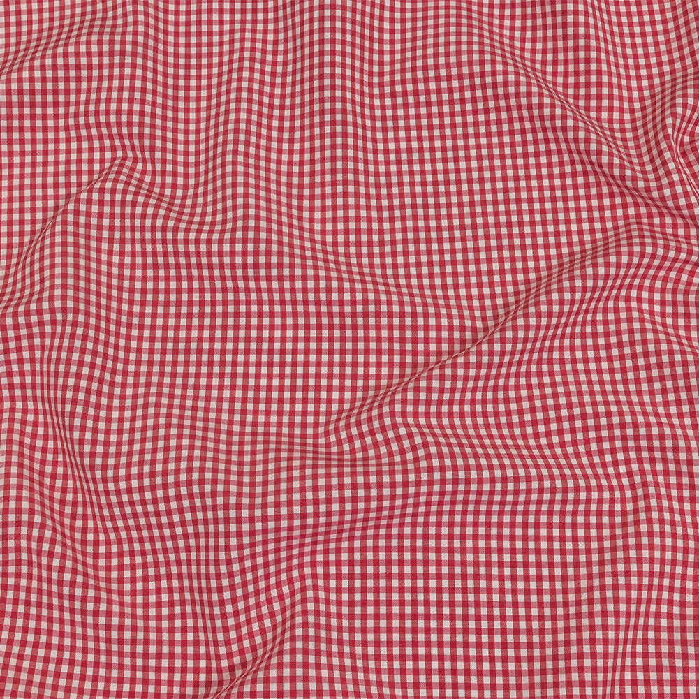 Red and White Checked Cotton and Polyester Shirting Red and White Checked Cotton and Polyester Shirting