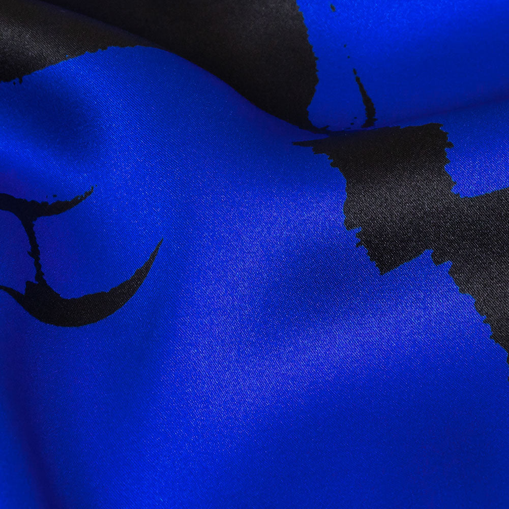 Mood Exclusive Italian Royal Blue and Black Brushstrokes Silk Charmeuse - Detail Mood Exclusive Italian Royal Blue and Black Brushstrokes Silk Charmeuse - Detail