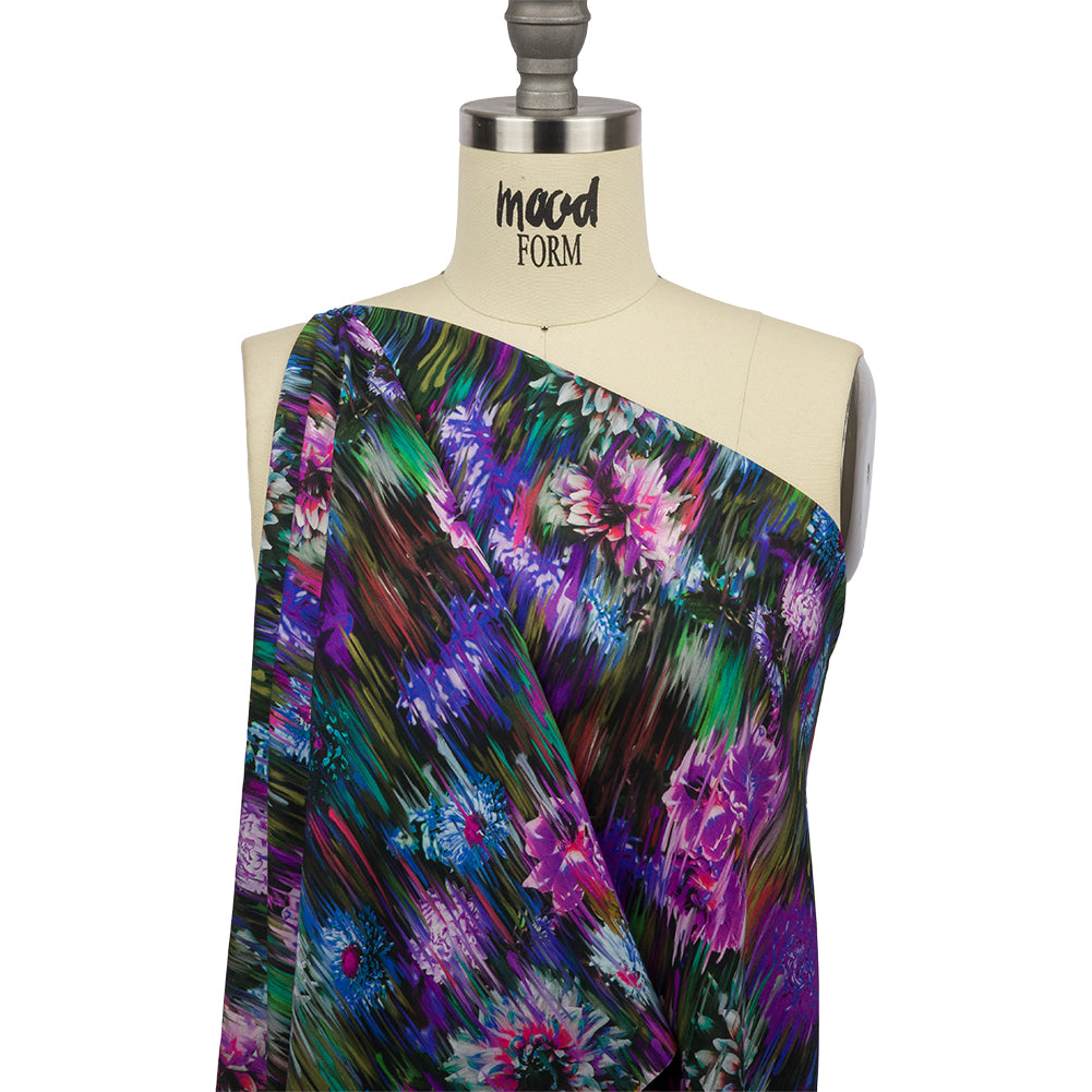 Mood Exclusive Small Chrysanthemum Stream Supple Viscose Woven - Drape Mood Exclusive Small Chrysanthemum Stream Supple Viscose Woven - Drape