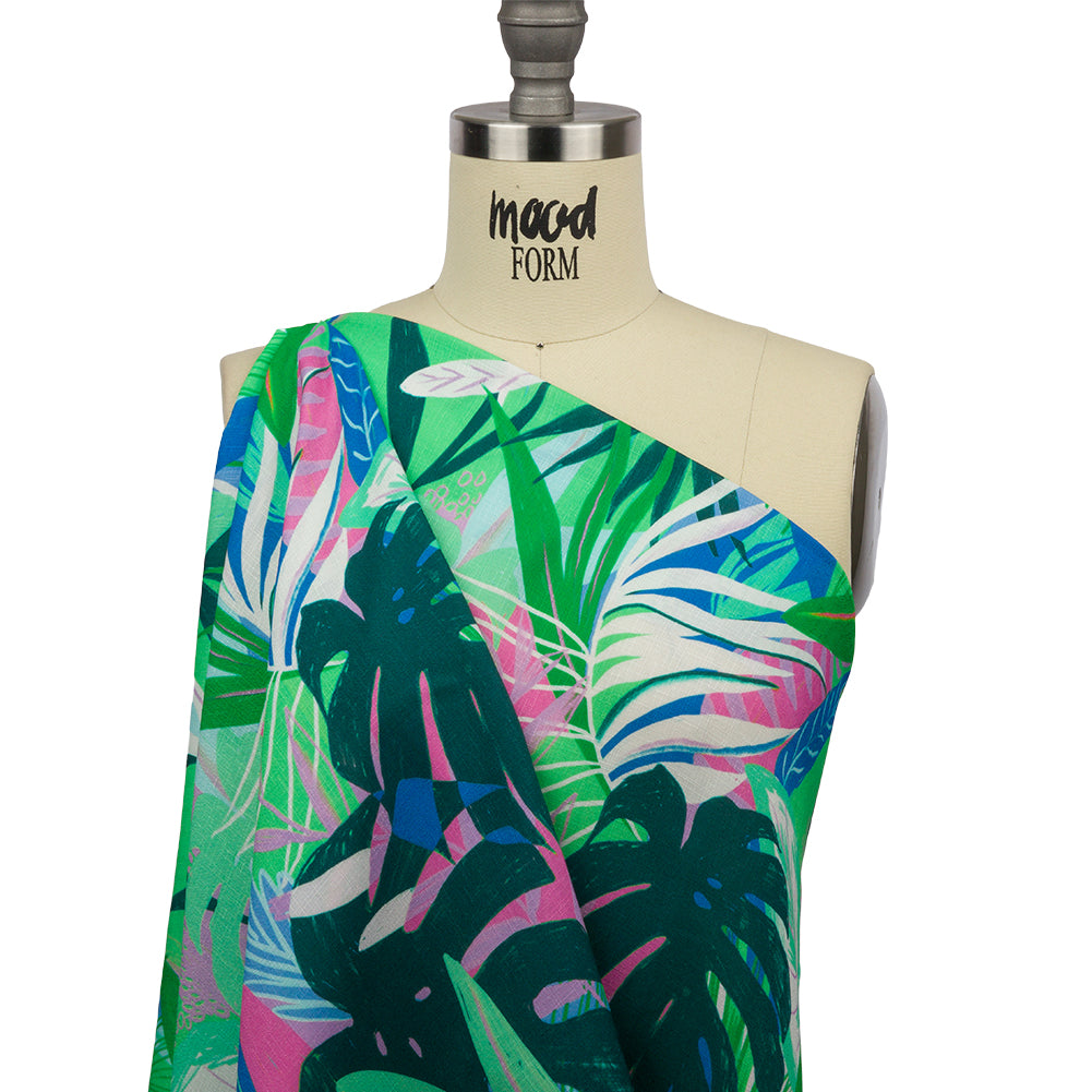 Slubbed Viscose Woven Print - Green and Blue Leaves - Mood Exclusive Tropical Tango - Drape Slubbed Viscose Woven Print - Green and Blue Leaves - Mood Exclusive Tropical Tango - Drape