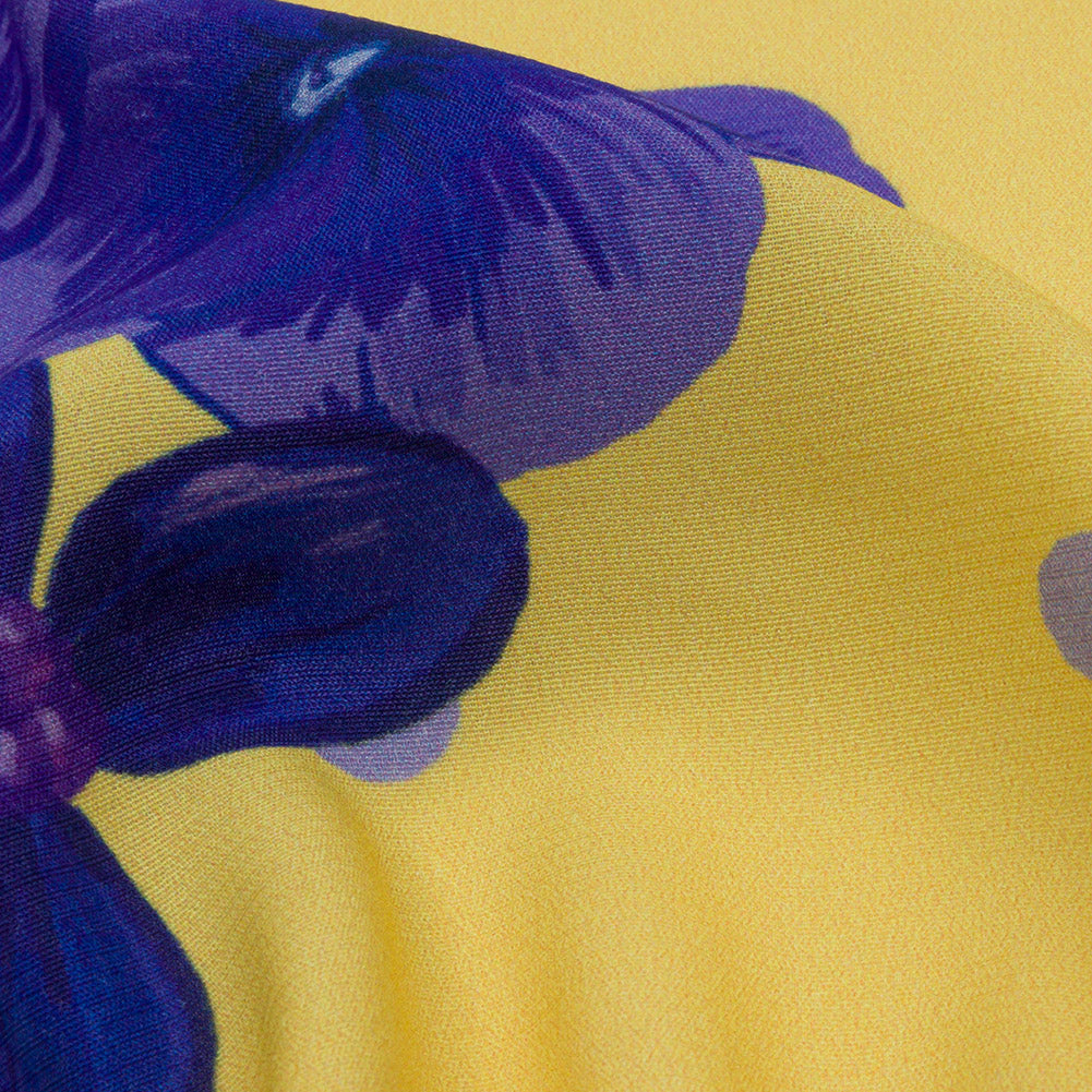 Sustainable Viscose Crepe Print - Yellow and Blue Floral and Polka Dots - Mood Exclusive Treasures Renewed Detail Sustainable Viscose Crepe Print - Yellow and Blue Floral and Polka Dots - Mood Exclusive Treasures Renewed Detail