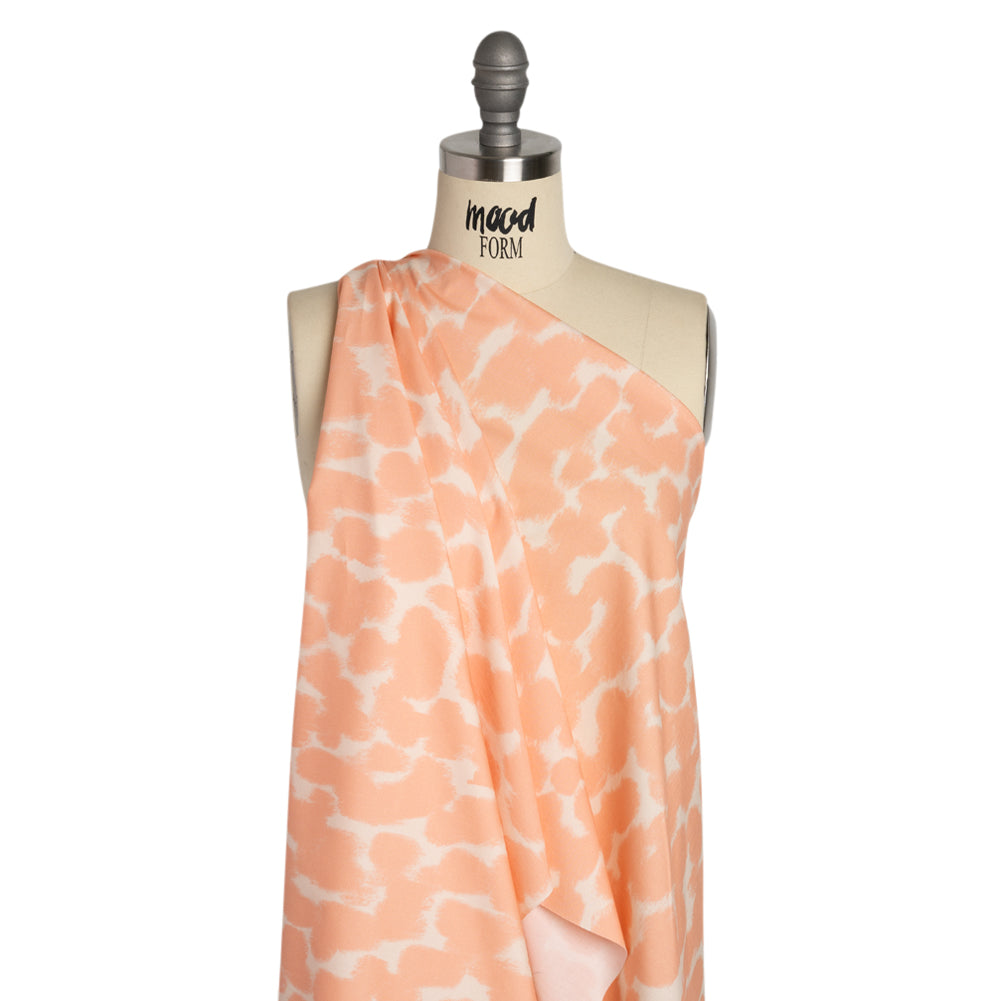 Mood Exclusive Peach Head in the Clouds Stretch Cotton Poplin Drape Mood Exclusive Peach Head in the Clouds Stretch Cotton Poplin Drape