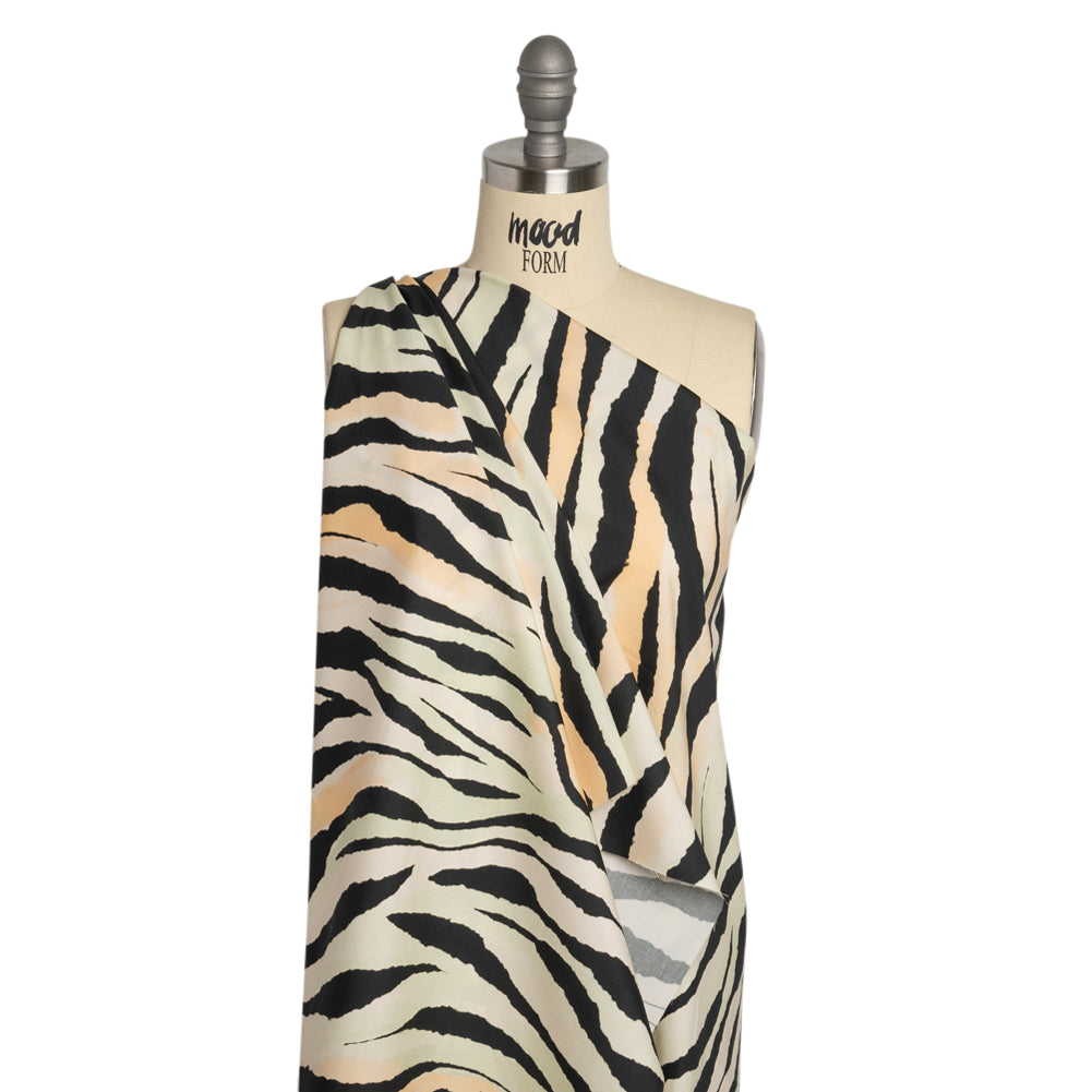 Mood Exclusive Yellow Zebrine Zeal Stretch Cotton Poplin Drape Mood Exclusive Yellow Zebrine Zeal Stretch Cotton Poplin Drape