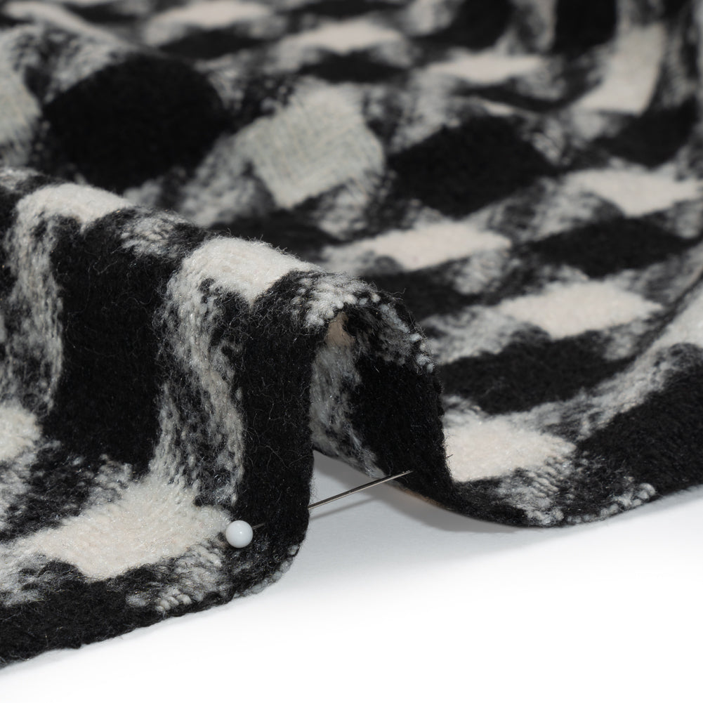 Acrylic Boucle Tweed - Black and Cream Houndstooth - Deadstock - Detail Acrylic Boucle Tweed - Black and Cream Houndstooth - Deadstock - Detail