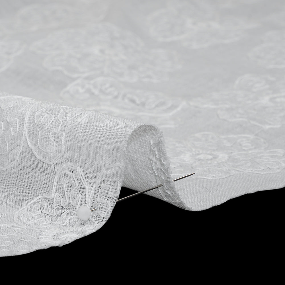 Embroidered Eyelet Cotton Voile - White Big Tossed Flowers - Naomi Collection - Detail Embroidered Eyelet Cotton Voile - White Big Tossed Flowers - Naomi Collection - Detail