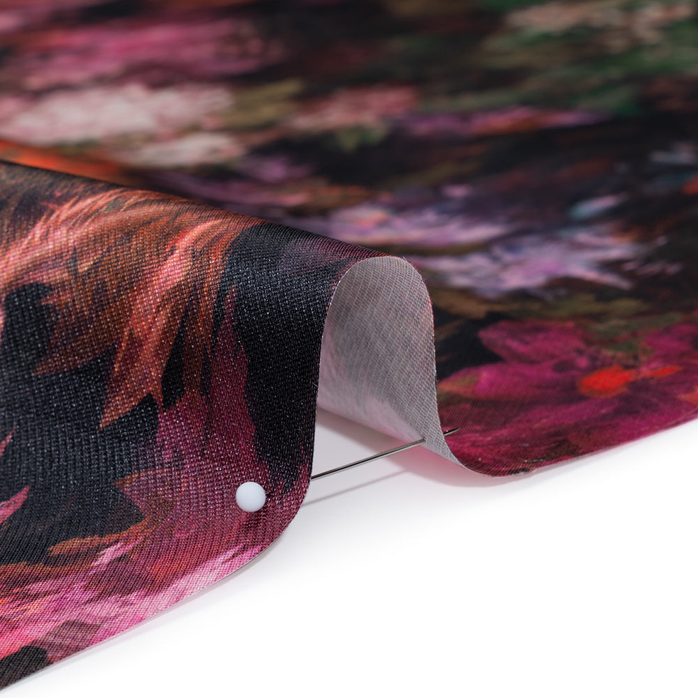 Polyester Mikado - Pink, Red and Green Melting Flowers - Mood Exclusive Alice’s Adventure Print Full Polyester Mikado - Pink, Red and Green Melting Flowers - Mood Exclusive Alice’s Adventure Print Full
