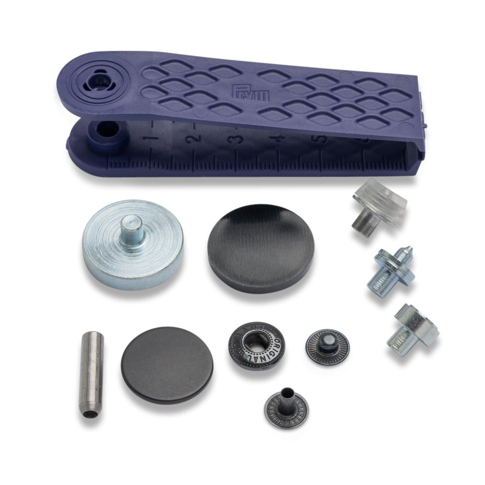 Prym Anorak Press Fasteners with Tools - Matte Oxidized Black 20mm - 6pc Detail Prym Anorak Press Fasteners with Tools - Matte Oxidized Black 20mm - 6pc Detail