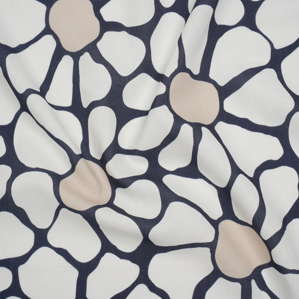 Linen and Rayon Woven - Dark Blue, White and Beige Abstract Daisies - Mood Exclusive Dilly-Dally Daisies Print Linen and Rayon Woven - Dark Blue, White and Beige Abstract Daisies - Mood Exclusive Dilly-Dally Daisies Print