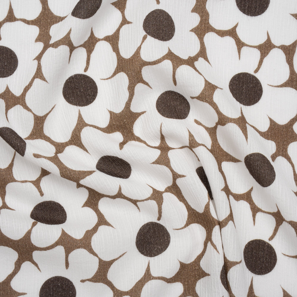 Slubbed Gauzy Cotton Woven - Brown and White Retro Daisies - Mood Exclusive Dancing Daisies Print Slubbed Gauzy Cotton Woven - Brown and White Retro Daisies - Mood Exclusive Dancing Daisies Print