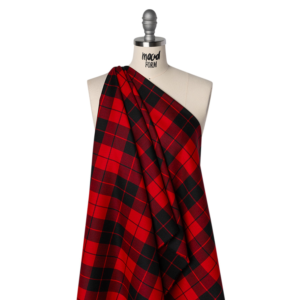 Virgin Wool Twill Made in Italy - Red and Black Classic Plaid - Drape Virgin Wool Twill Made in Italy - Red and Black Classic Plaid - Drape