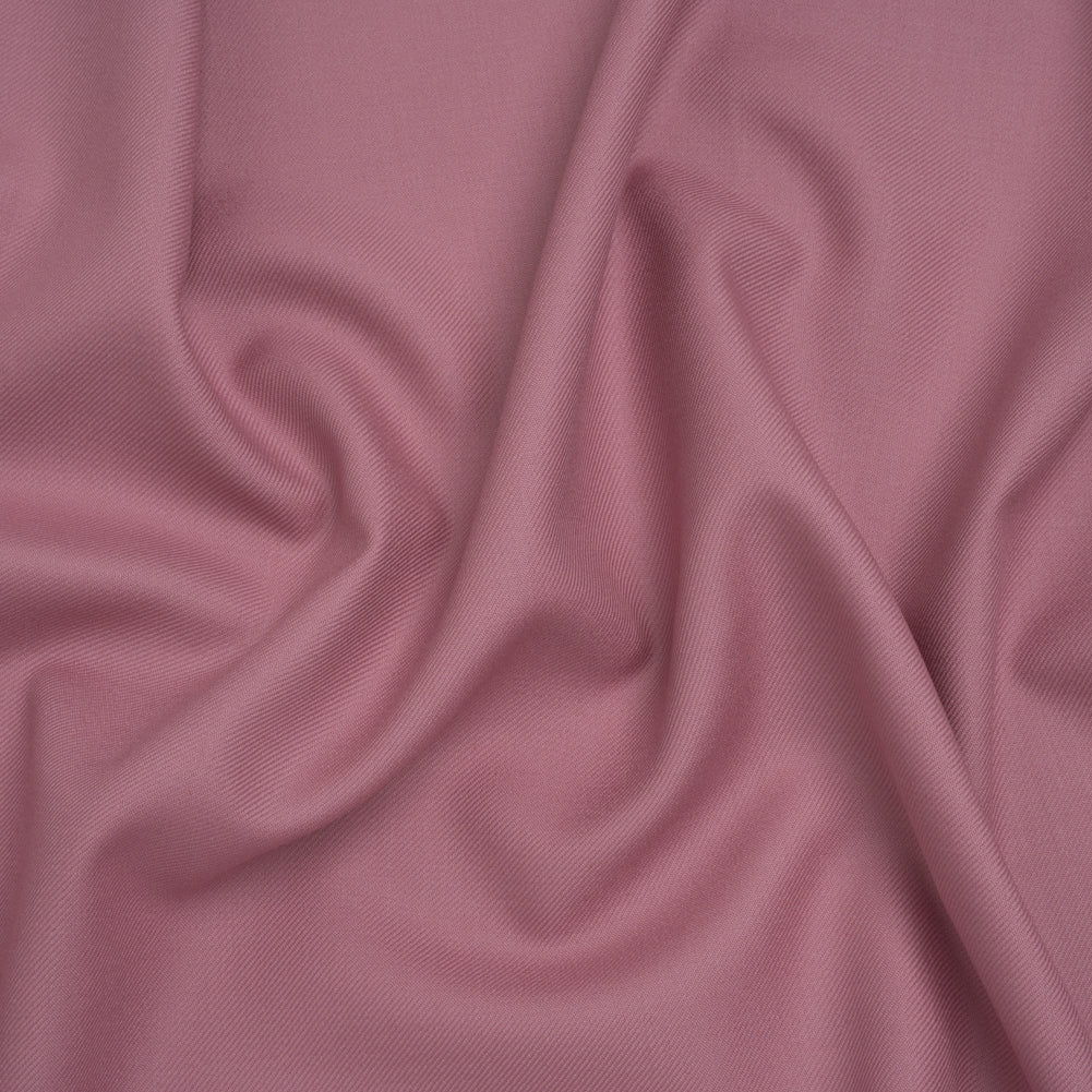 Virgin Merino Wool Twill Suiting Made in Italy - Dusty Rose Virgin Merino Wool Twill Suiting Made in Italy - Dusty Rose