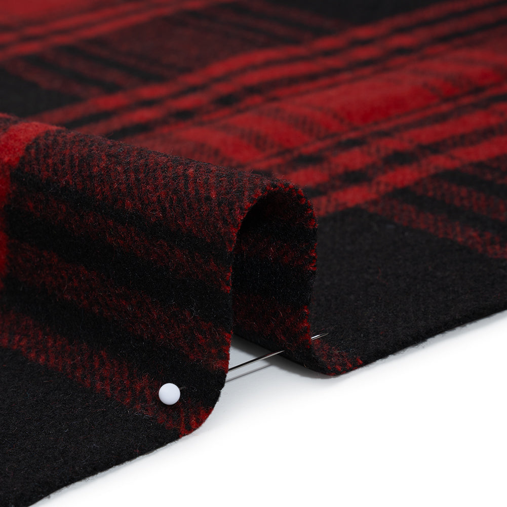 Boiled Wool Blend Tweedy Coating - Black and Red Plaid - Detail Boiled Wool Blend Tweedy Coating - Black and Red Plaid - Detail