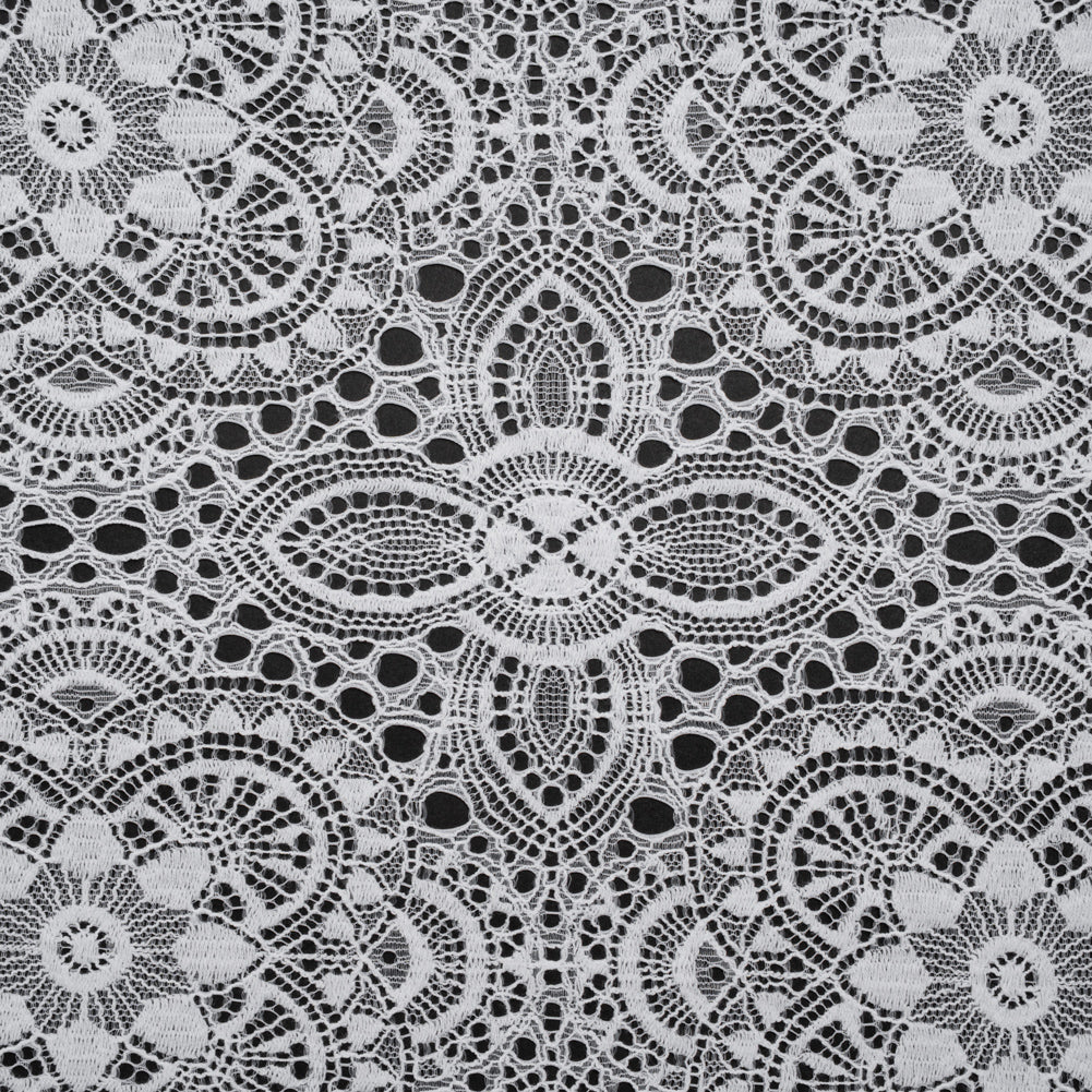 Cotton and Nylon Crochet Lace with Scalloped Border - White Boho Flowers Cotton and Nylon Crochet Lace with Scalloped Border - White Boho Flowers