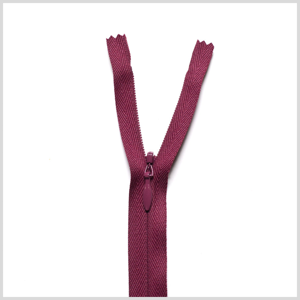 Invisible Zipper 24" by YKK - 525 Wine Invisible Zipper 24" by YKK - 525 Wine