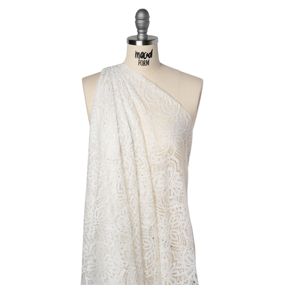Corded Lace with Finished Edges - Ivory Radiant Floral - Drape Corded Lace with Finished Edges - Ivory Radiant Floral - Drape