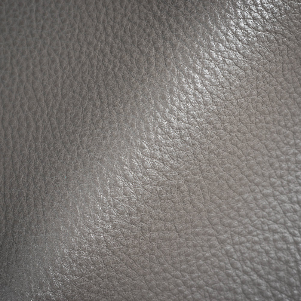 Daiquiri Italian Mist Blue Pearlized Semi-Aniline Top Grain Performance Cow Leather Hide Daiquiri Italian Mist Blue Pearlized Semi-Aniline Top Grain Performance Cow Leather Hide
