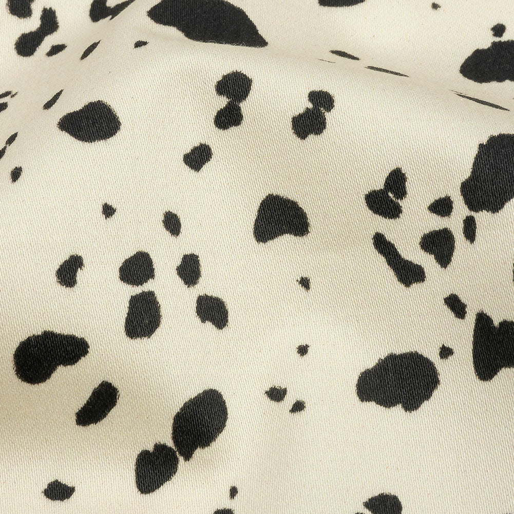 Stretch Cotton Sateen - Black and White Dalmatian Spots - Fire Dogs Print - Mood Exclusive Metro Collection - Detail Stretch Cotton Sateen - Black and White Dalmatian Spots - Fire Dogs Print - Mood Exclusive Metro Collection - Detail