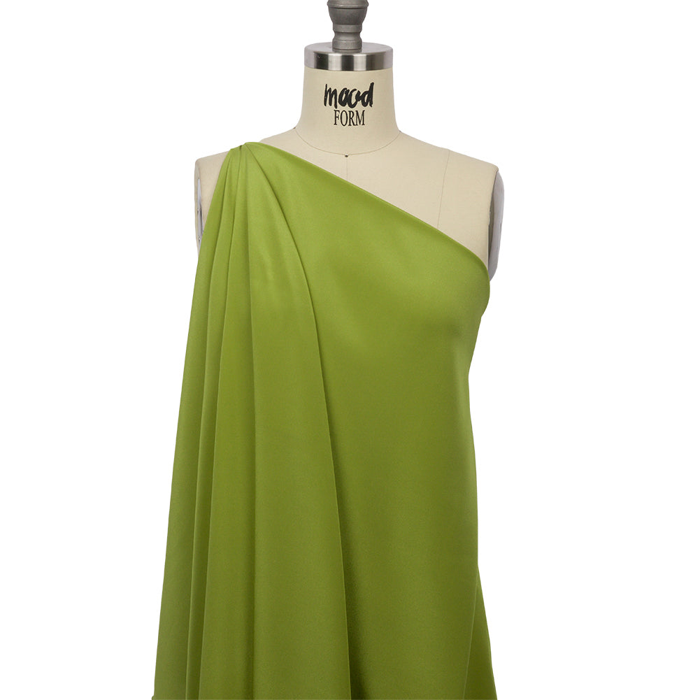 Silk Crepe de Chine - Peridot Green - Premium Collection - Drape Silk Crepe de Chine - Peridot Green - Premium Collection - Drape