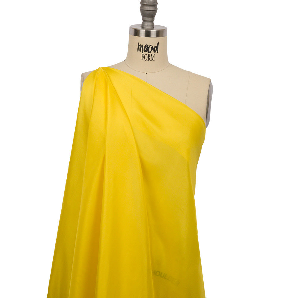 China Silk/Silk Habotai - Buttercup Yellow - Premium Collection Detail China Silk/Silk Habotai - Buttercup Yellow - Premium Collection Detail