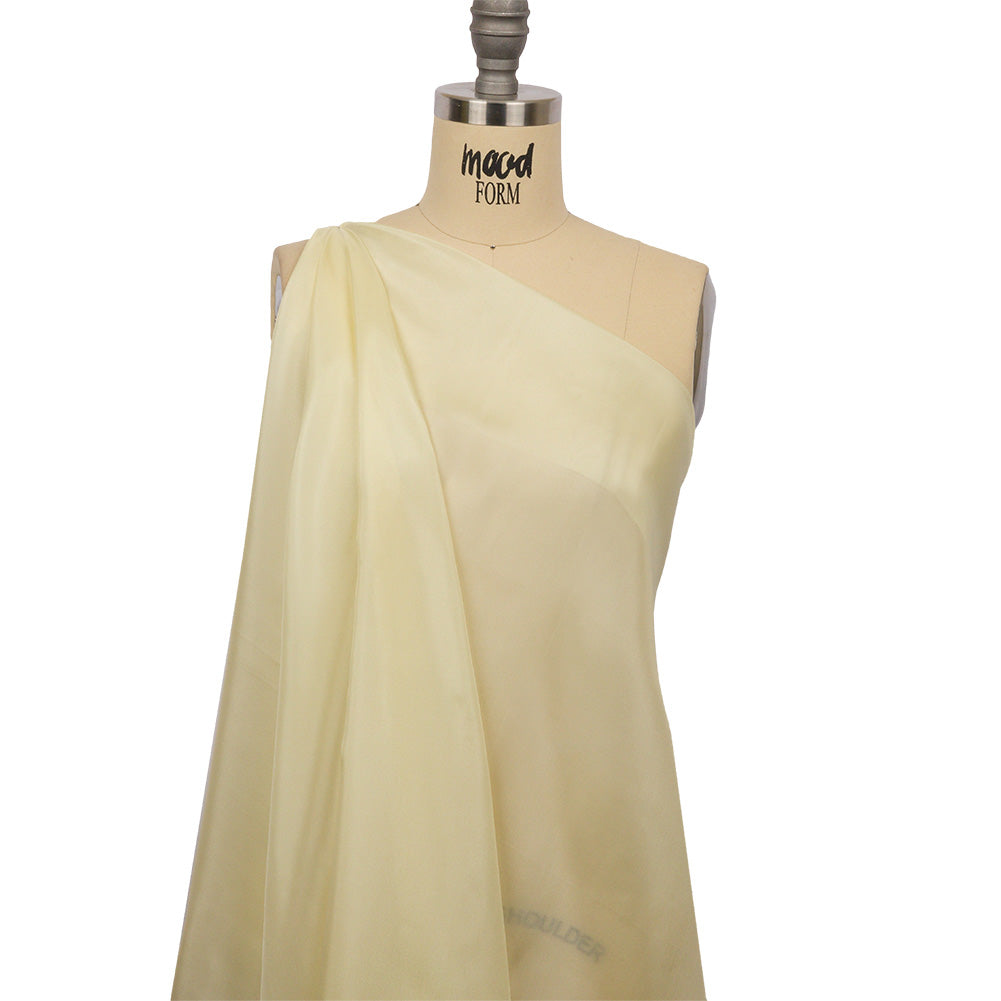 China Silk/Silk Habotai - Young Wheat - Premium Collection - Drape China Silk/Silk Habotai - Young Wheat - Premium Collection - Drape