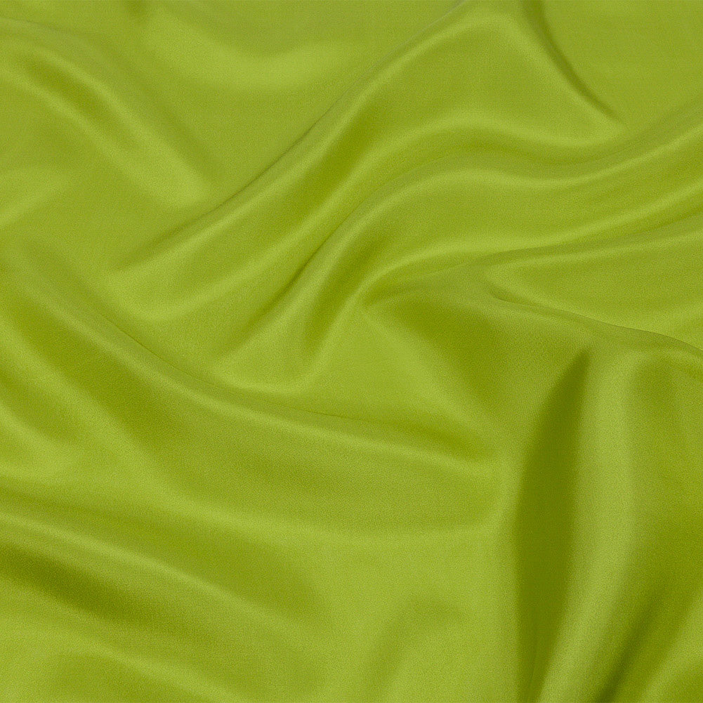 China Silk/Silk Habotai - Peridot Green - Premium Collection China Silk/Silk Habotai - Peridot Green - Premium Collection