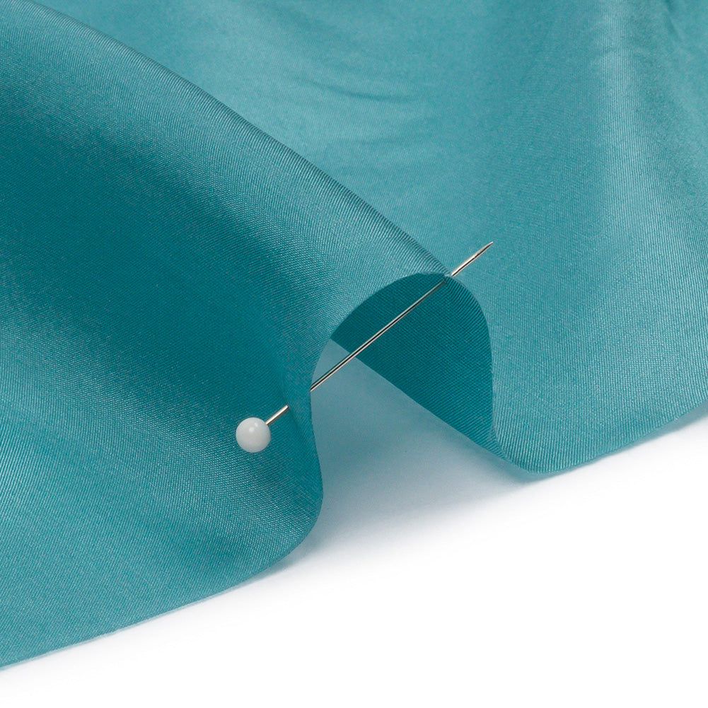 China Silk/Silk Habotai - Colonial Blue - Premium Collection - Detail China Silk/Silk Habotai - Colonial Blue - Premium Collection - Detail