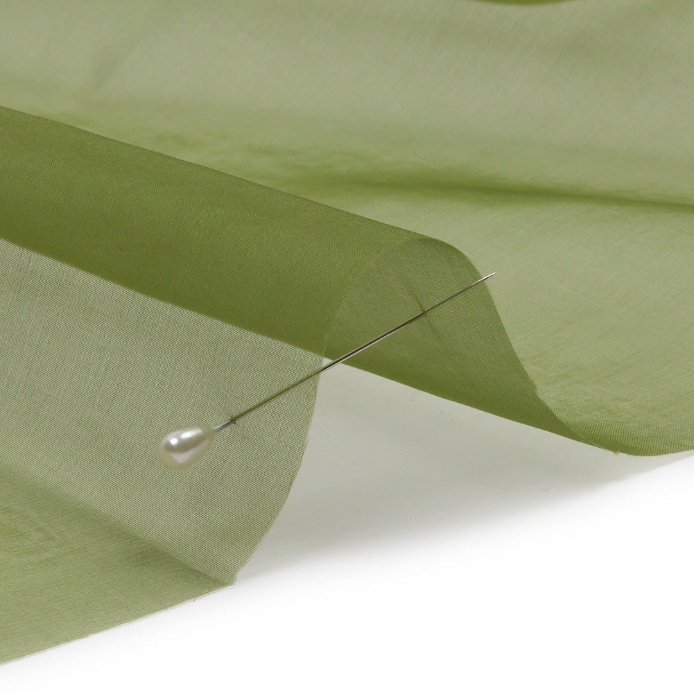 Silk Organza 44" - Pesto Green - Premium Collection - Detail Silk Organza 44" - Pesto Green - Premium Collection - Detail