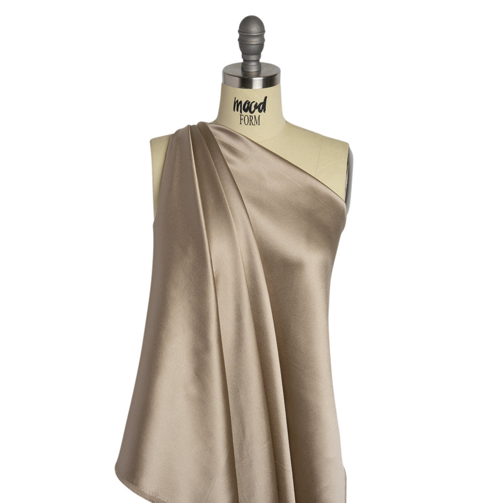 Silk Crepe Back Satin - Feather Gray - Premium Collection - Drape Silk Crepe Back Satin - Feather Gray - Premium Collection - Drape