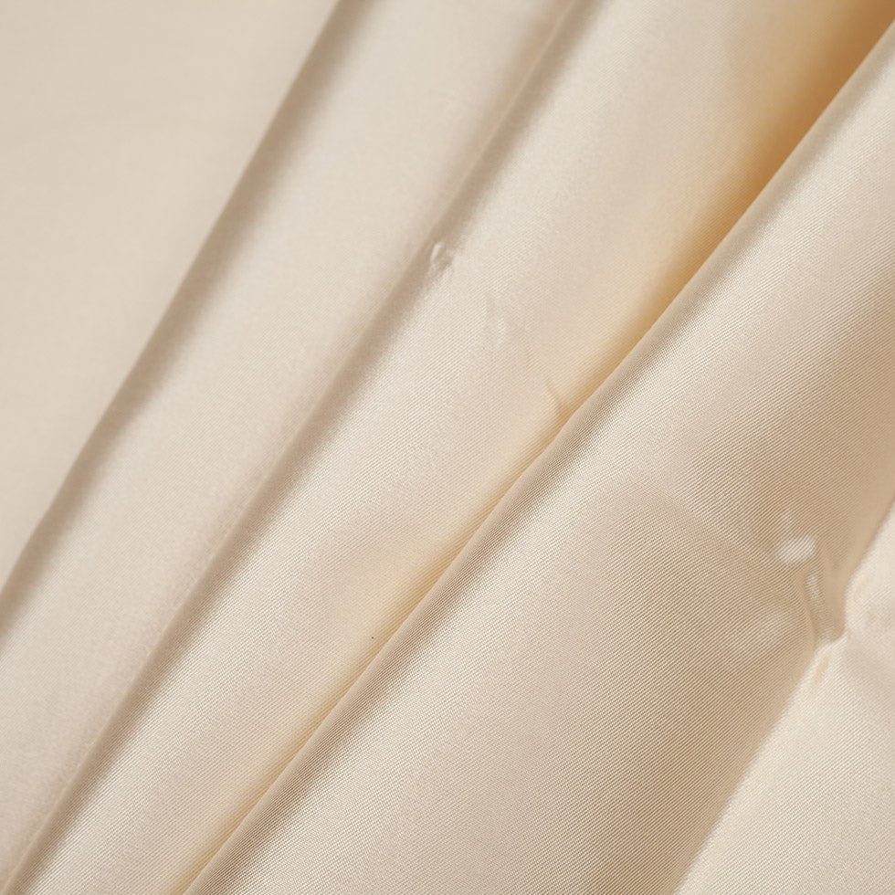 Silk Wool Twill - Antique White - Premium Collection Folded Silk Wool Twill - Antique White - Premium Collection Folded