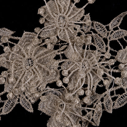 Metallic Silver Floral Lace Trim - 4.5 - Detail